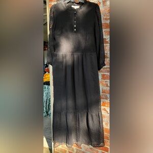 Loft Clip Smocked Maxi Dress 12 P NWOT worn once for funeral